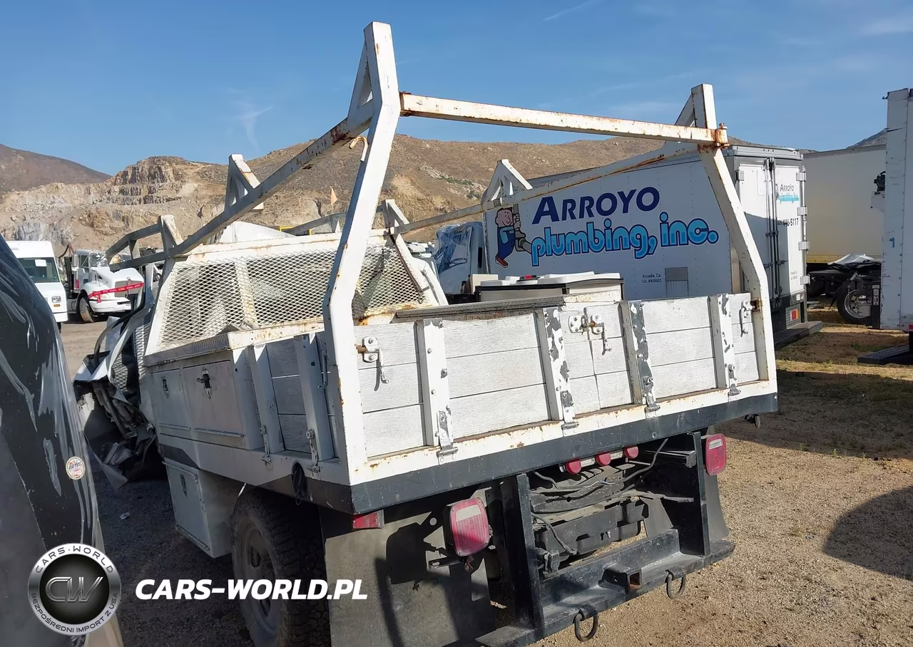 2007 Ford F-350 Chassis Lariat-Xl-Xlt VIN:1FDWX34P77EA48361 - 3