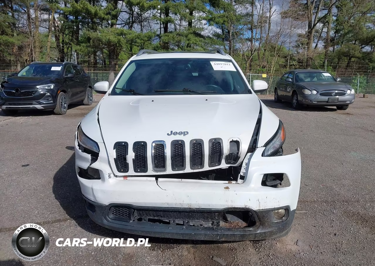 2016 Jeep Cherokee Latitude VIN:1C4PJLCB3GW374412 - 12