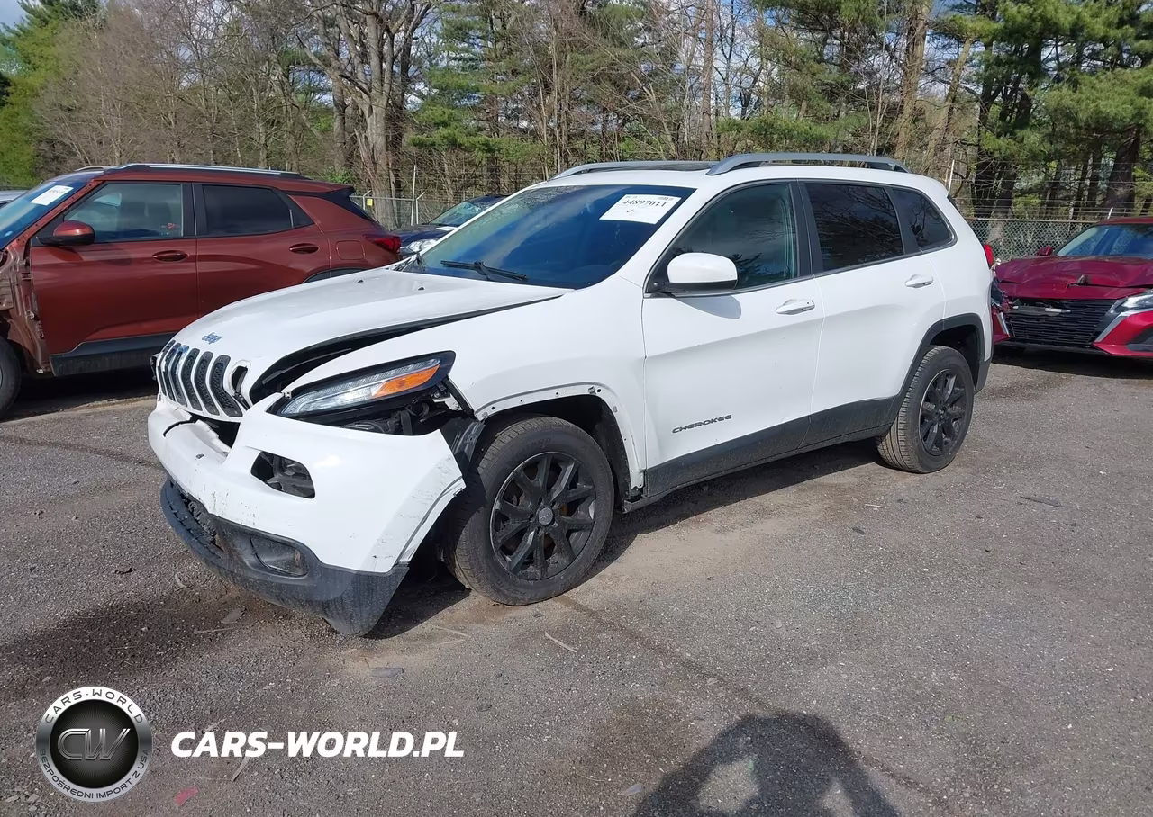 2016 Jeep Cherokee Latitude VIN:1C4PJLCB3GW374412 - 2