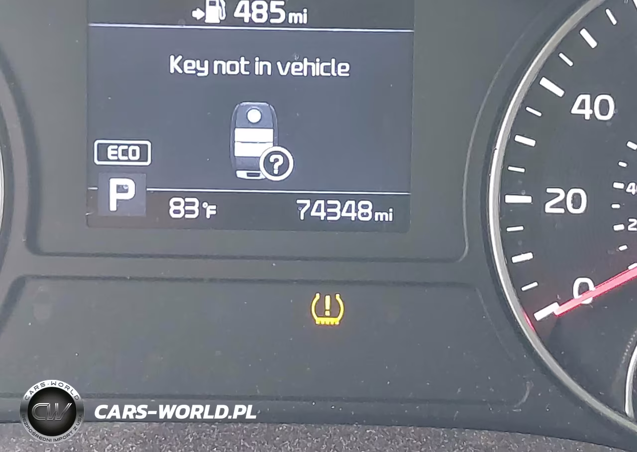 2019 Kia Optima S VIN:5XXGT4L30KG284721 - 15