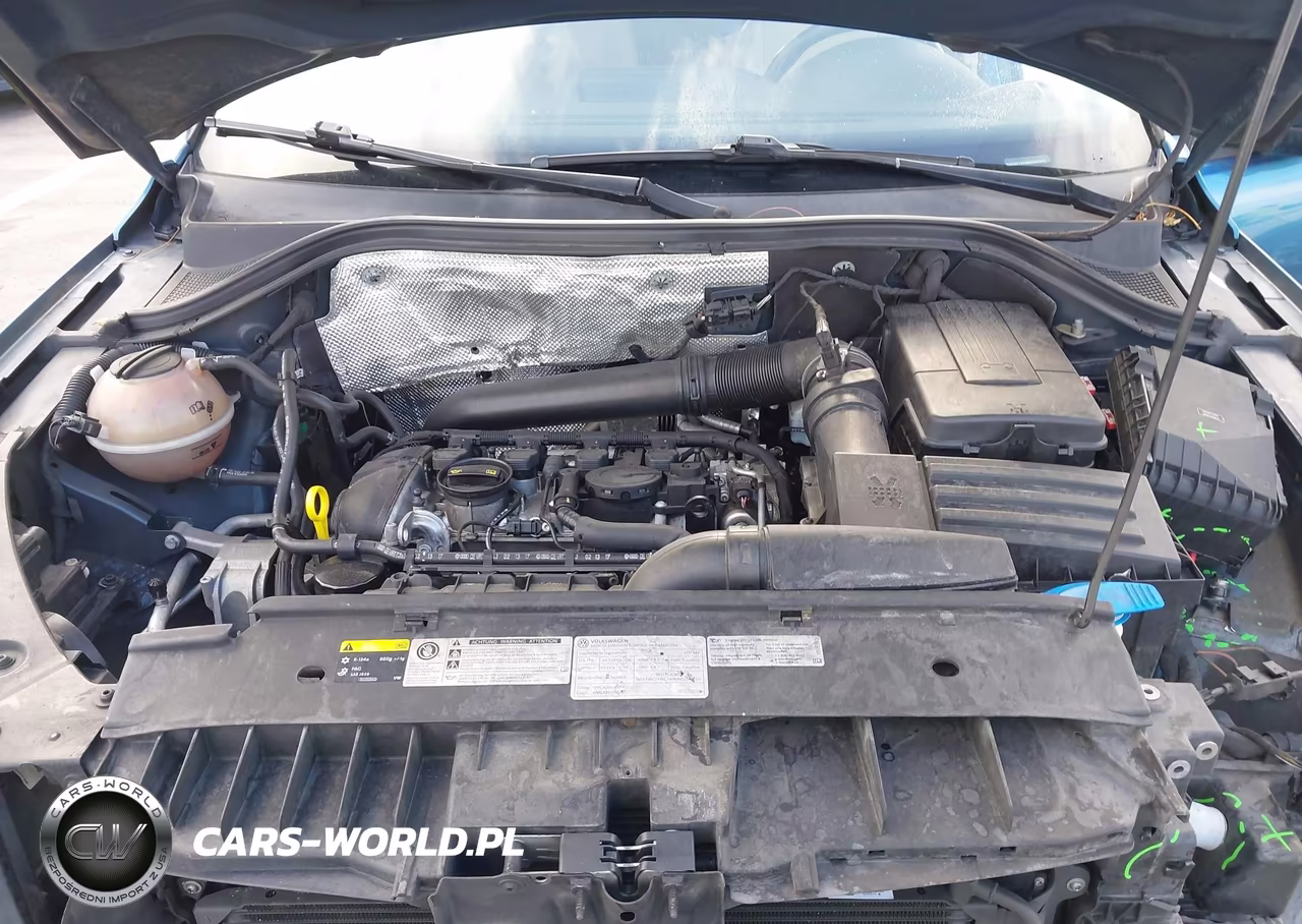 2017 Volkswagen Tiguan 2.0T-2.0T S VIN:WVGAV7AX8HK041272 - 10