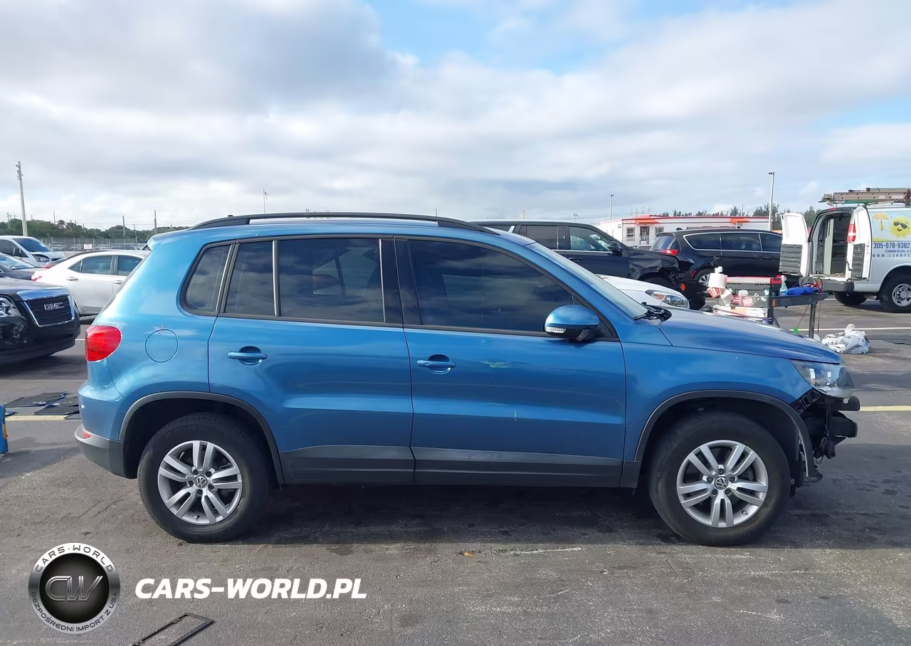 2017 Volkswagen Tiguan 2.0T-2.0T S VIN:WVGAV7AX8HK041272 - 14