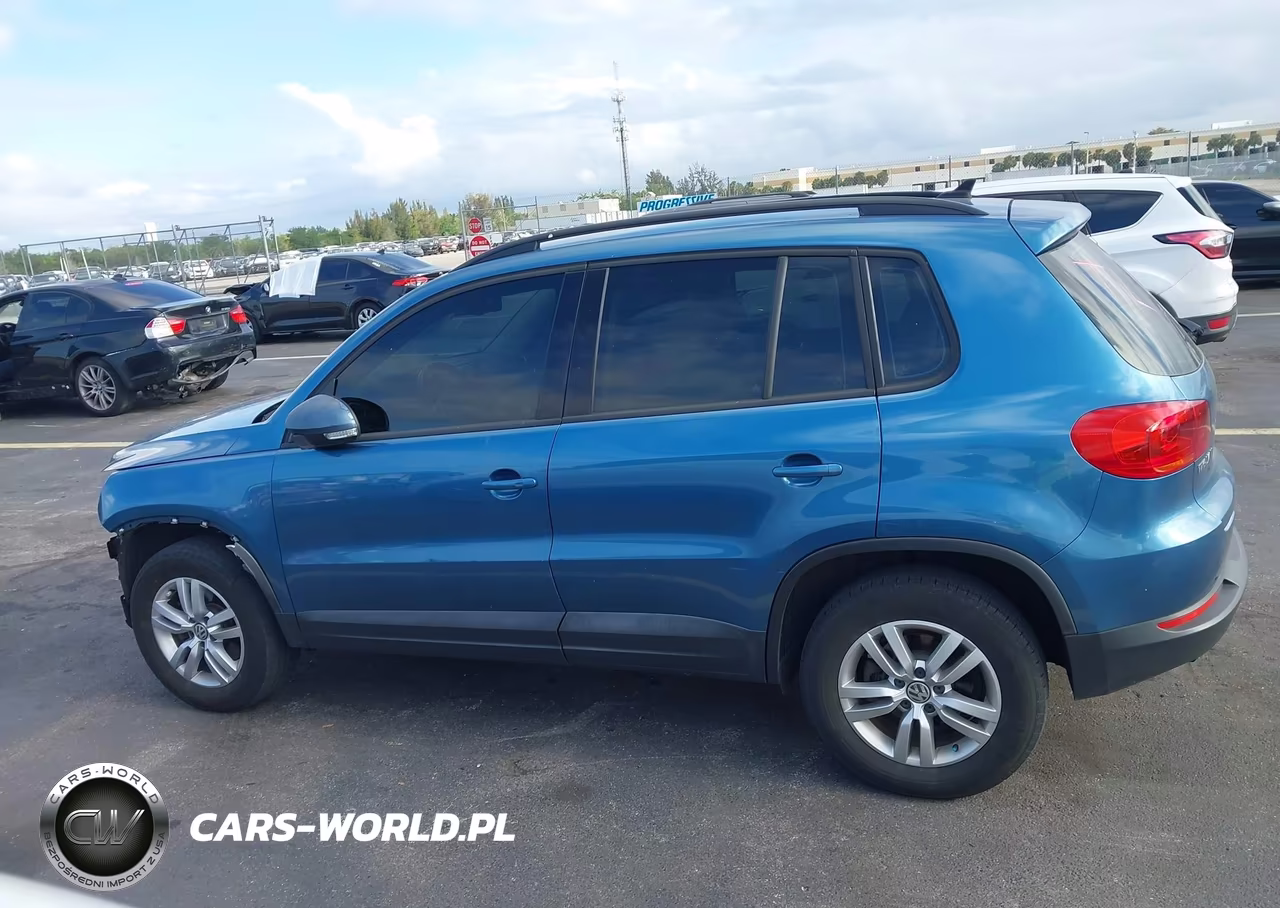 2017 Volkswagen Tiguan 2.0T-2.0T S VIN:WVGAV7AX8HK041272 - 15
