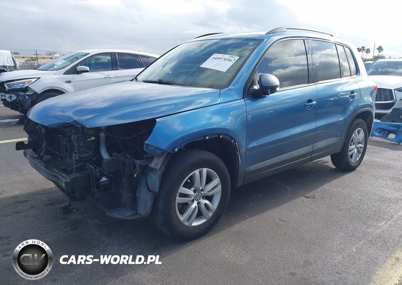 2017 Volkswagen Tiguan 2.0T-2.0T S VIN:WVGAV7AX8HK041272 - 2