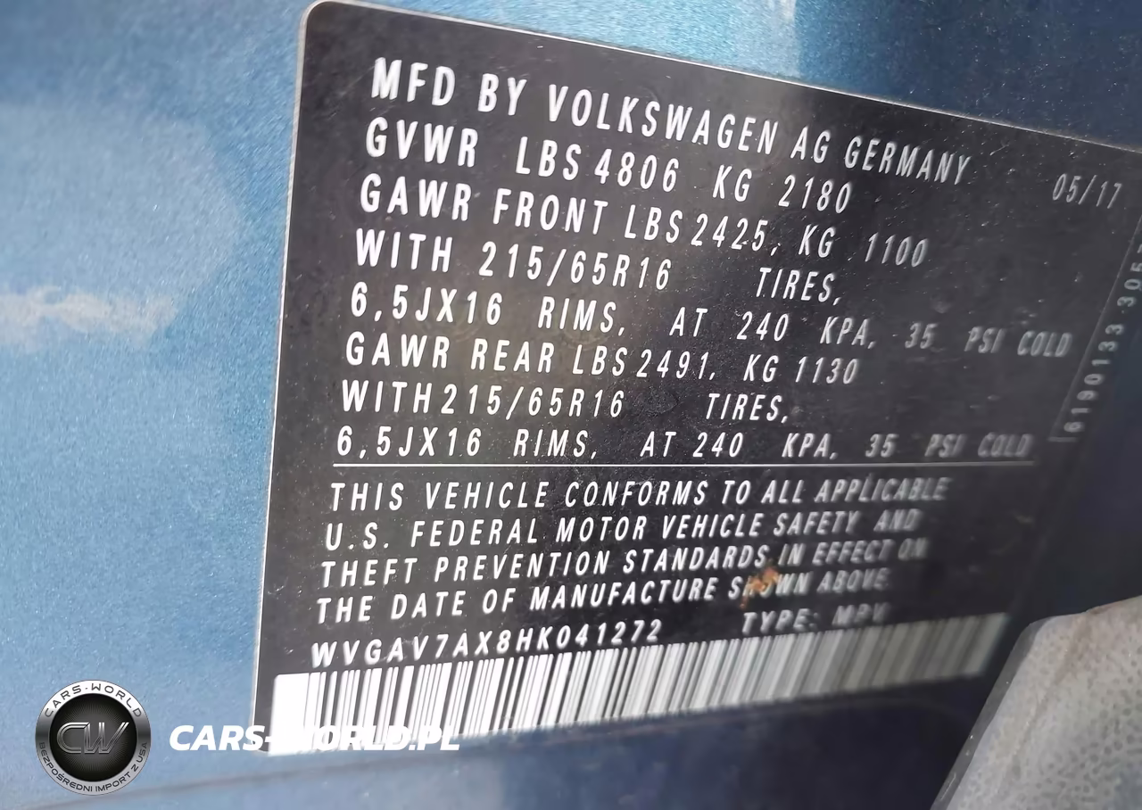 2017 Volkswagen Tiguan 2.0T-2.0T S VIN:WVGAV7AX8HK041272 - 9
