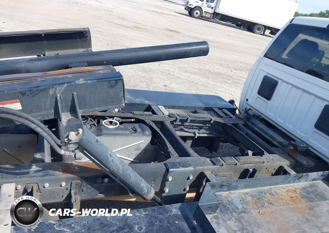 2024 Ram 5500 Chassis Tradesman-Slt VIN:3C7WRNDL6RG107521 - 13