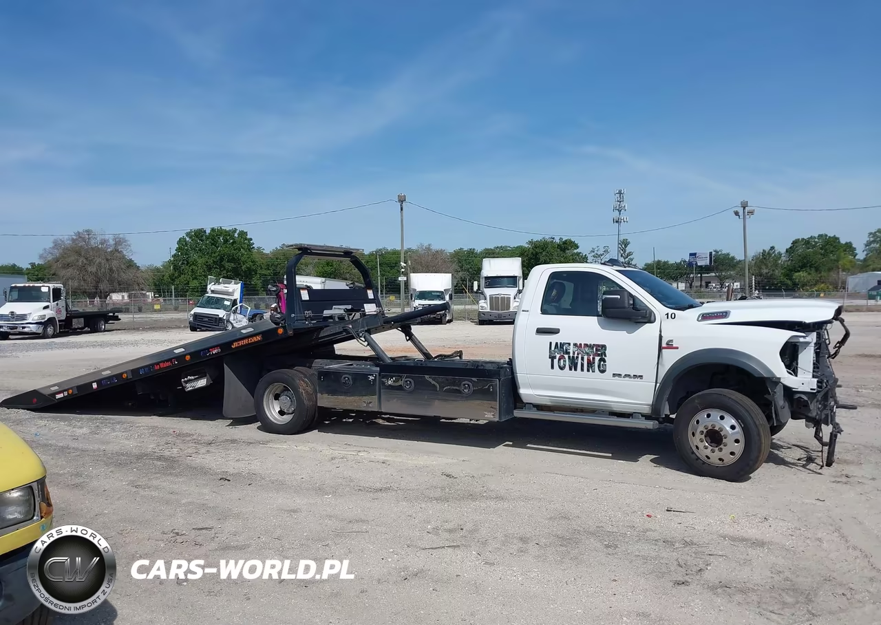 2024 Ram 5500 Chassis Tradesman-Slt VIN:3C7WRNDL6RG107521 - 16