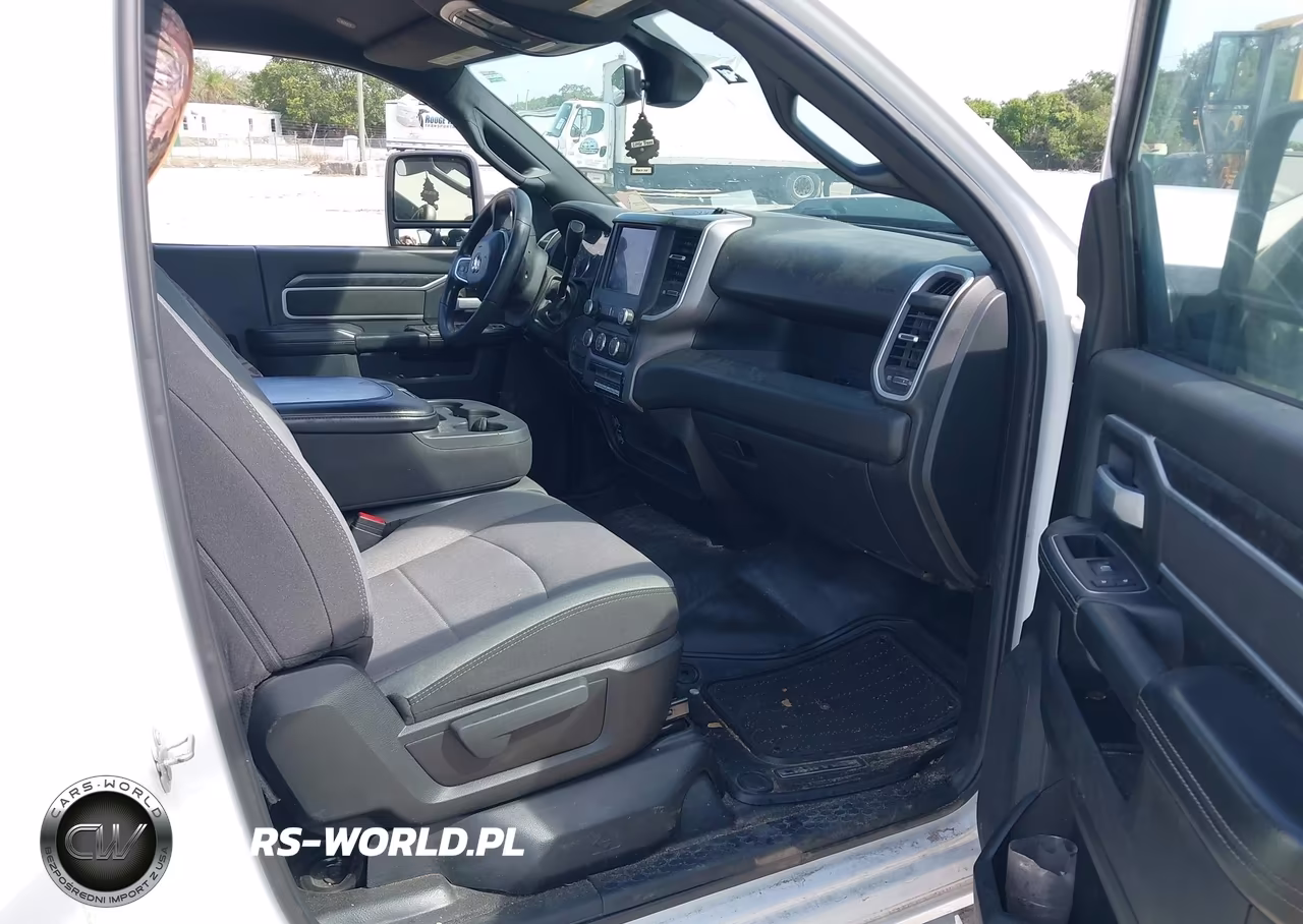 2024 Ram 5500 Chassis Tradesman-Slt VIN:3C7WRNDL6RG107521 - 6