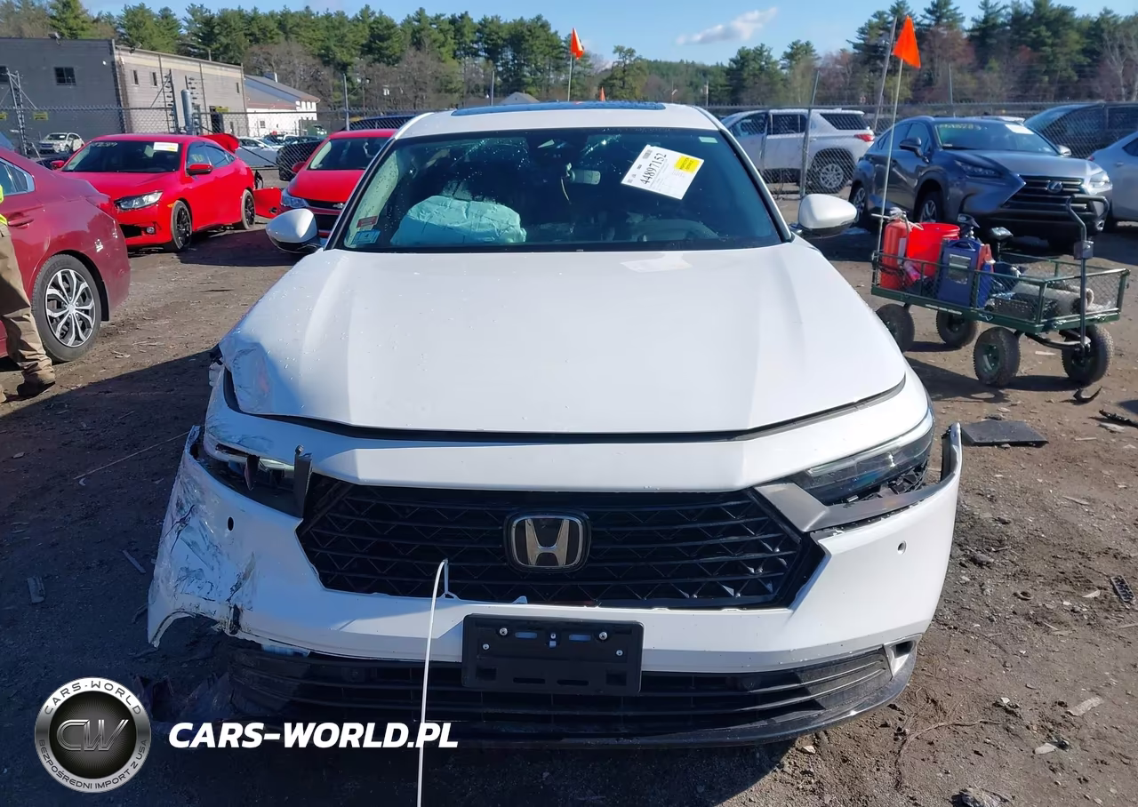 2023 Honda Accord Hybrid Touring VIN:1HGCY2F85PA042541 - 12