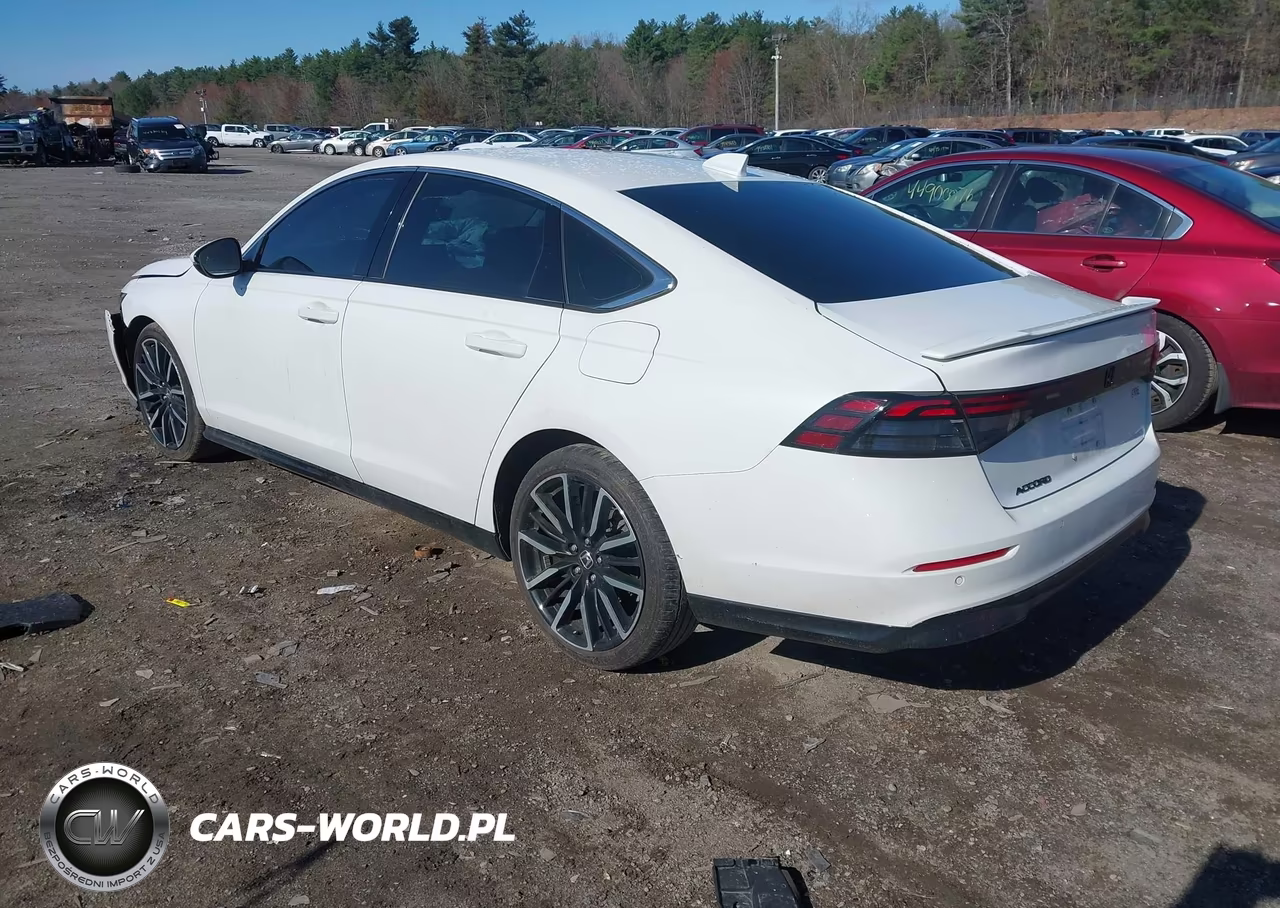 2023 Honda Accord Hybrid Touring VIN:1HGCY2F85PA042541 - 3
