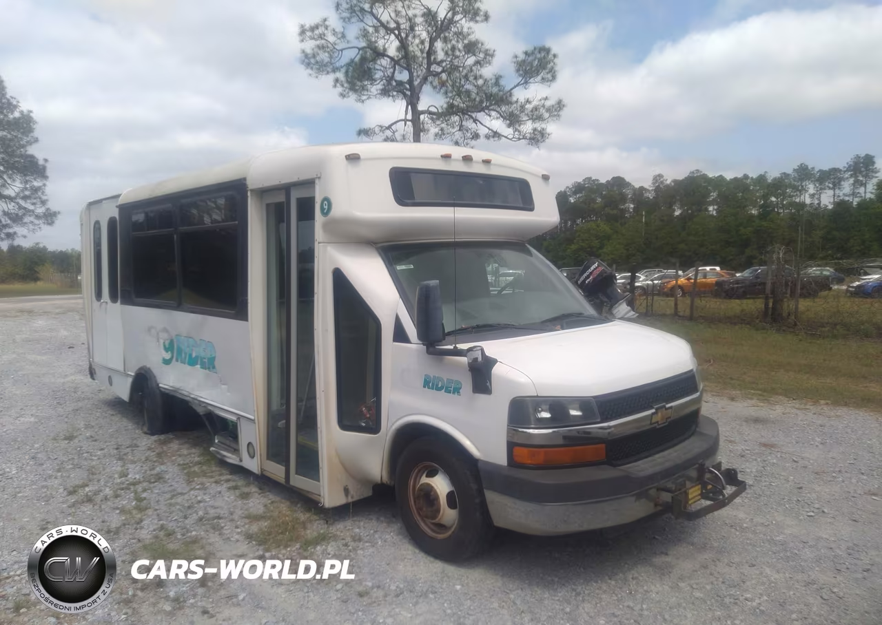 2014 Chevrolet Express Cutaway 4500 VIN:1GB6G5BG4E1198309 - 1
