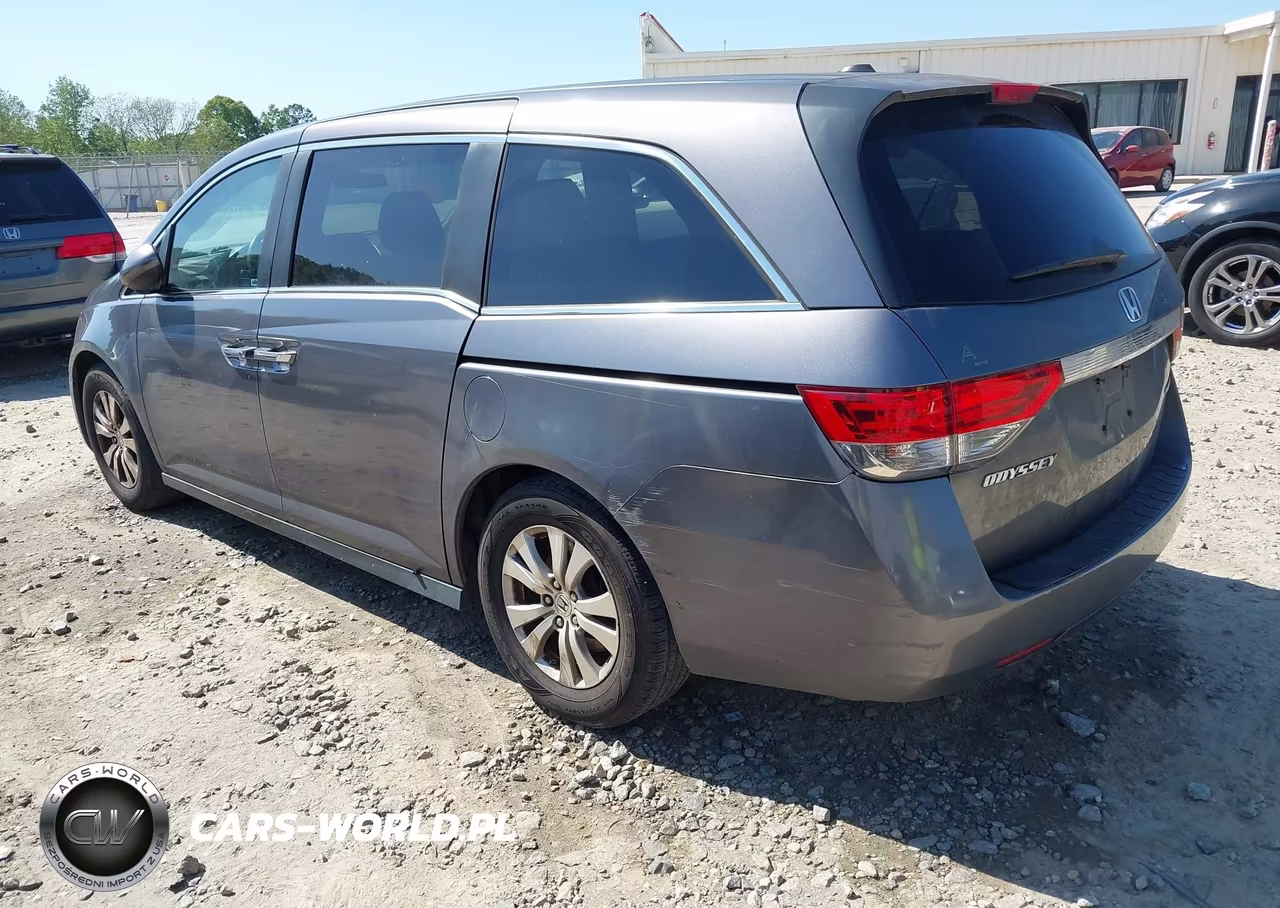 2016 Honda Odyssey Se VIN:5FNRL5H38GB141825 - 3