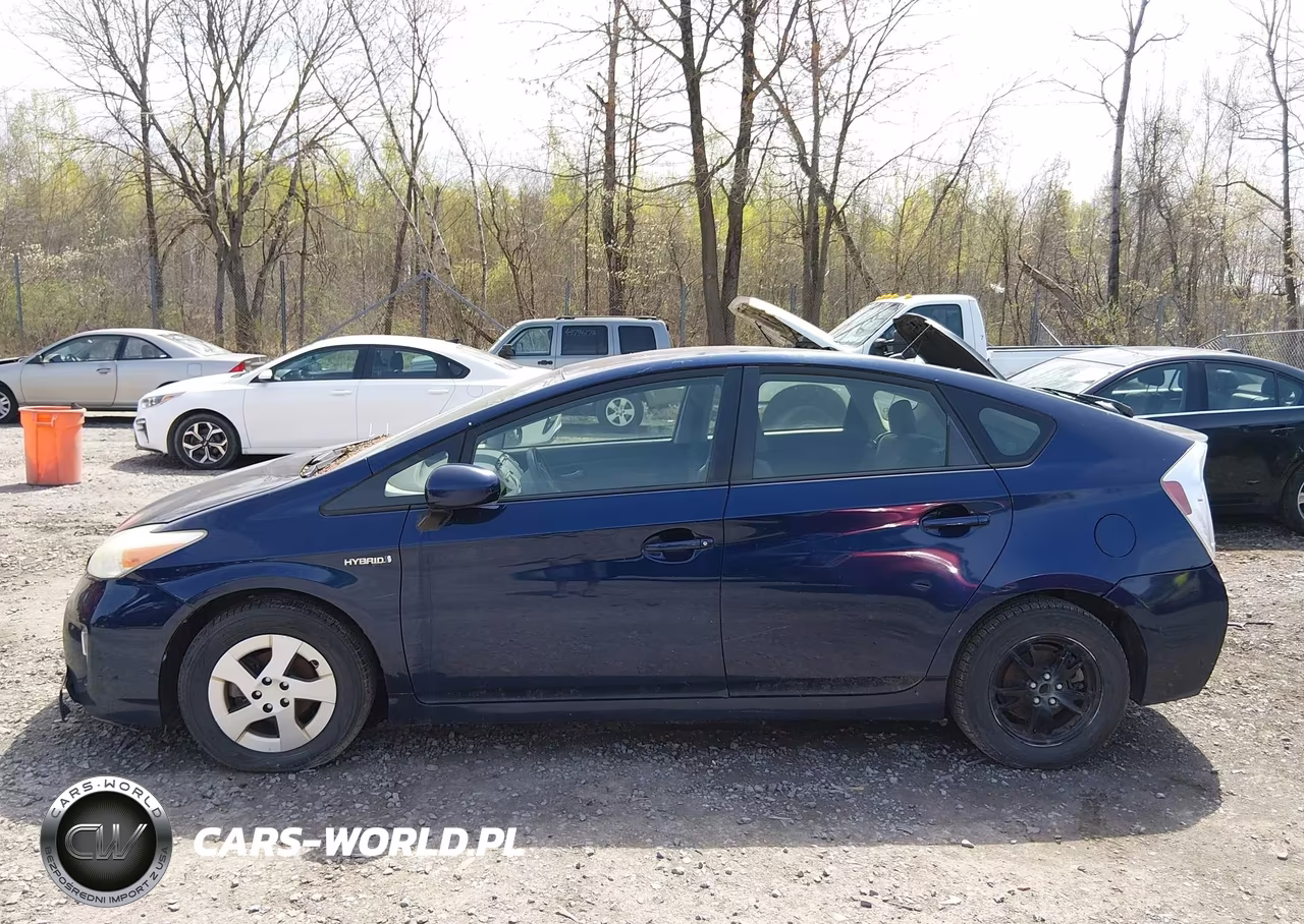 2012 Toyota Prius Two VIN:JTDKN3DU0C1489975 - 14