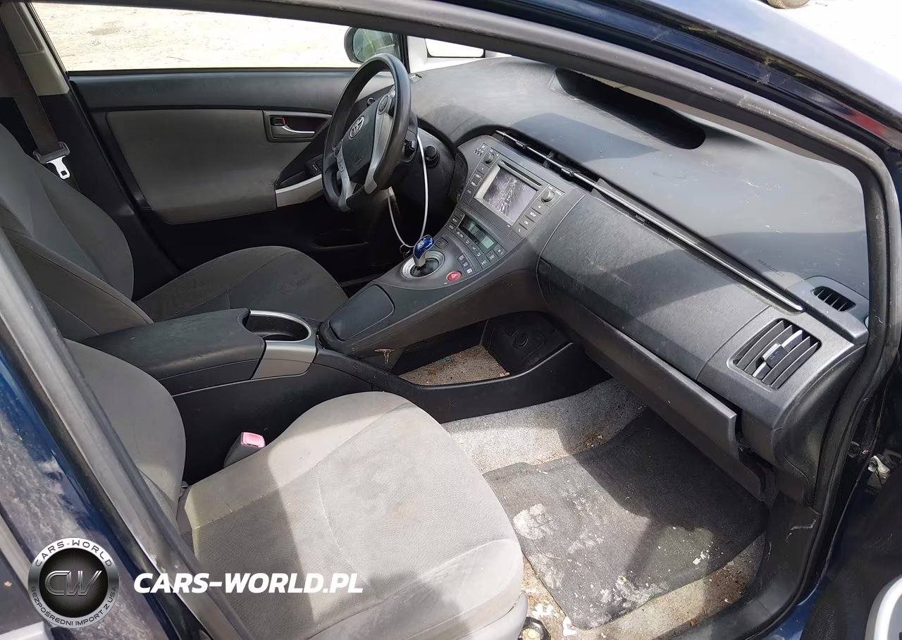 2012 Toyota Prius Two VIN:JTDKN3DU0C1489975 - 5