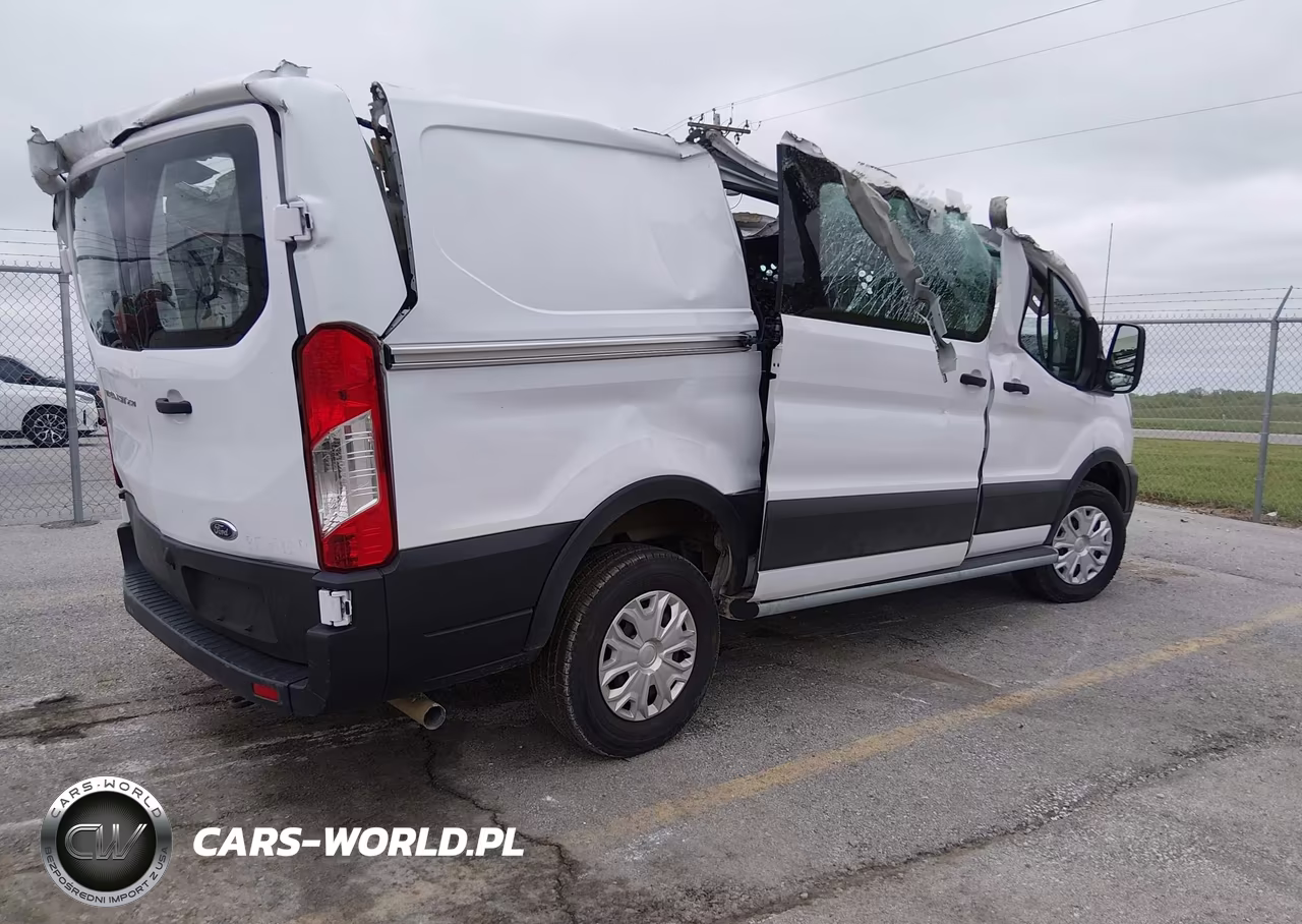 2023 Ford Transit-250 VIN:1FTBR1Y88PKB40813 - 4