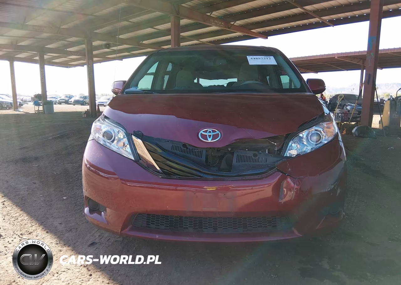2012 Toyota Sienna Le V6 8 Passenger VIN:5TDKK3DC8CS187806 - 12