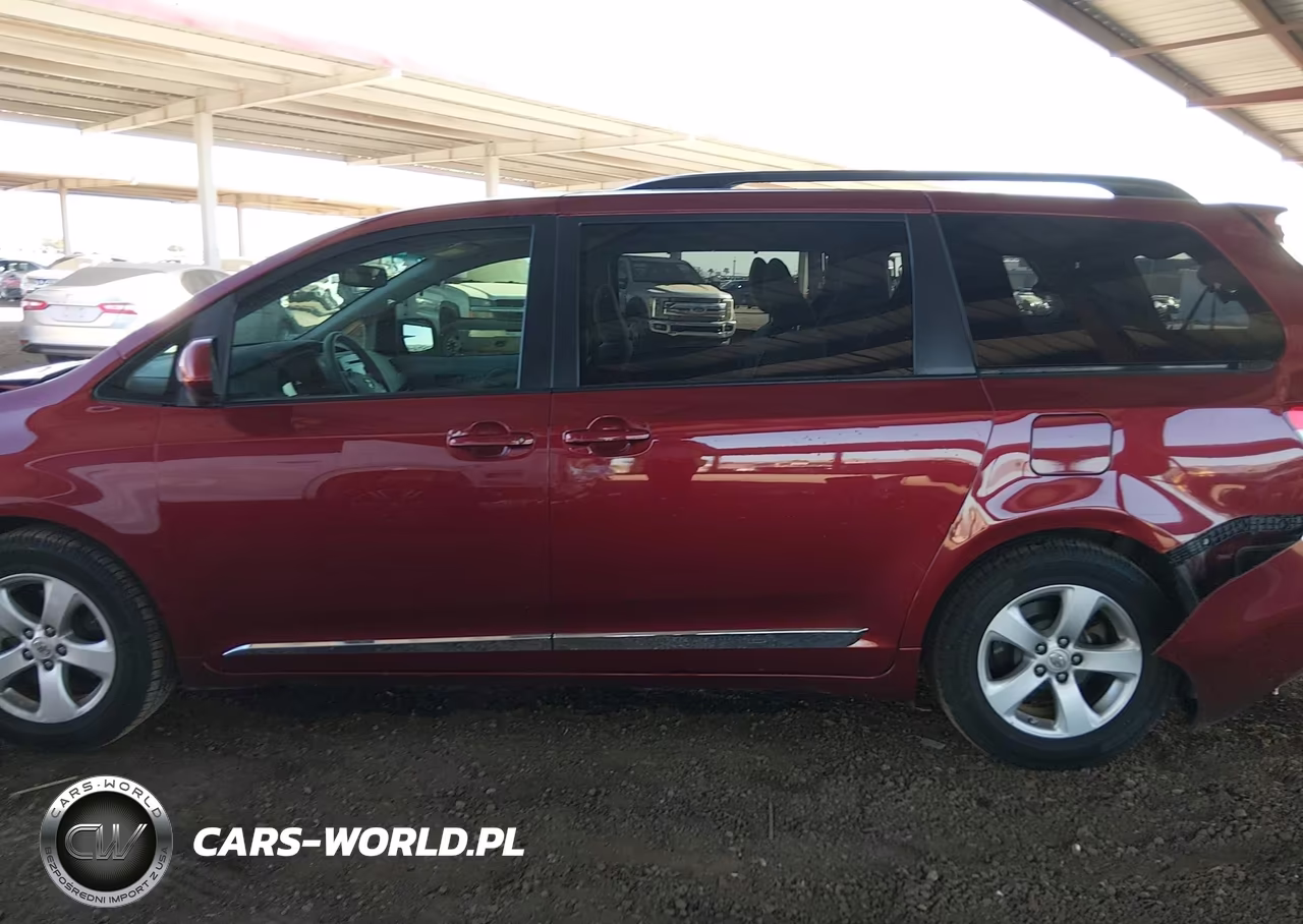 2012 Toyota Sienna Le V6 8 Passenger VIN:5TDKK3DC8CS187806 - 14