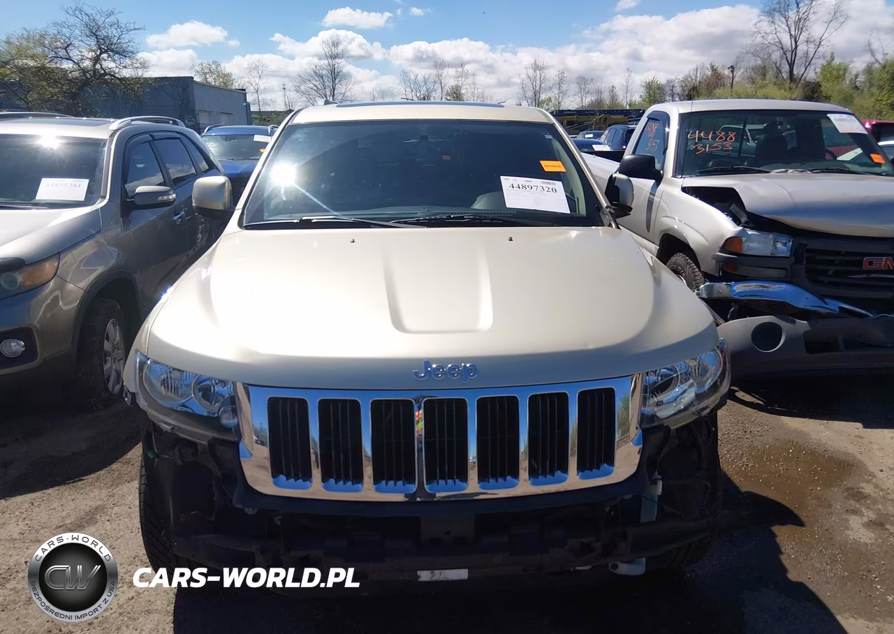 2011 Jeep Grand Cherokee Laredo VIN:1J4RS4GG8BC739494 - 13