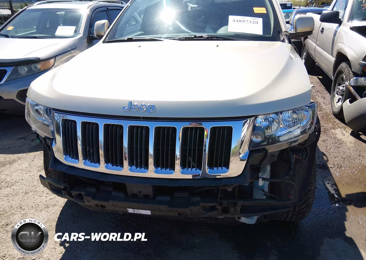 2011 Jeep Grand Cherokee Laredo VIN:1J4RS4GG8BC739494 - 6