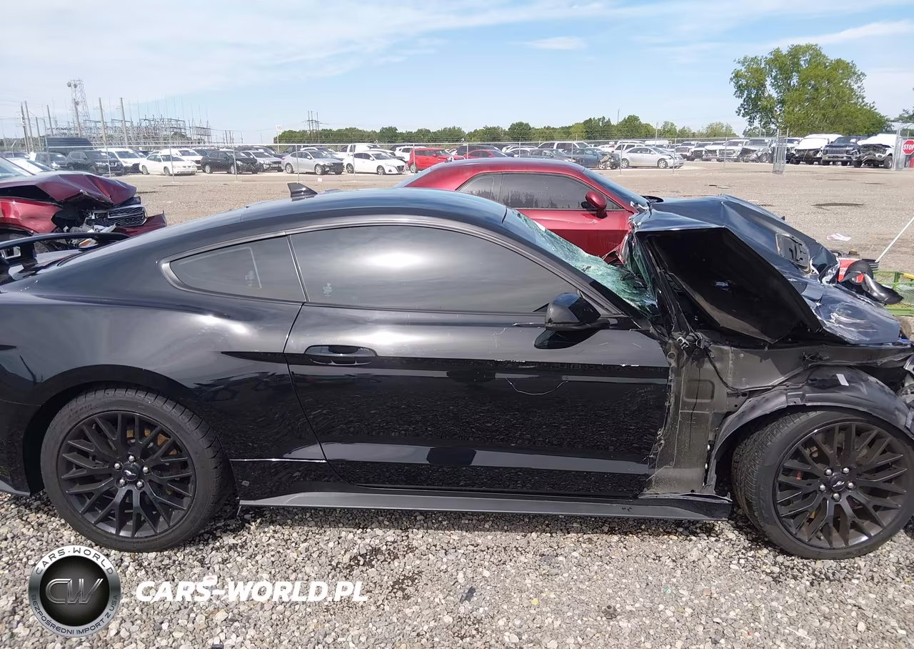 2021 Ford Mustang Gt Premium Fastback VIN:1FA6P8CF4M5119396 - 14