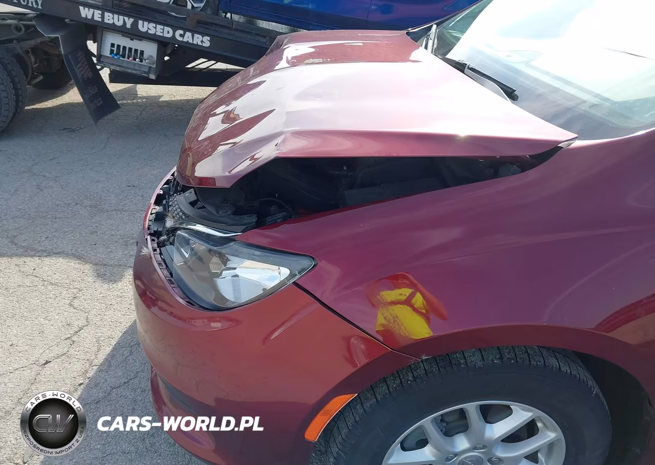 2017 Chrysler Pacifica Touring VIN:2C4RC1DG4HR522174 - 6