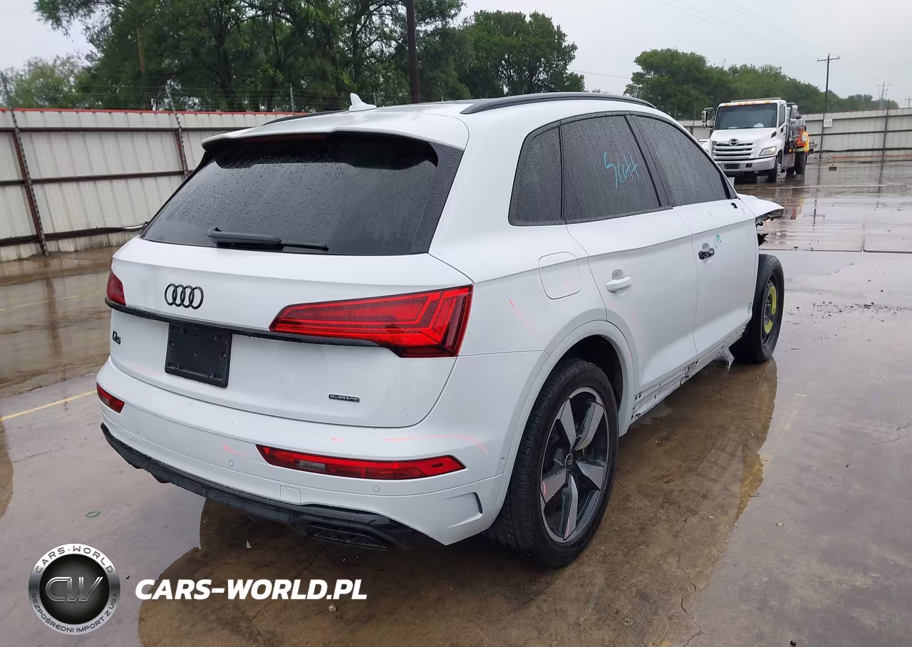 2023 Audi Q5 Prestige 45 Tfsi S Line Quattro S Tronic VIN:WA1FAAFY0P2112929 - 4