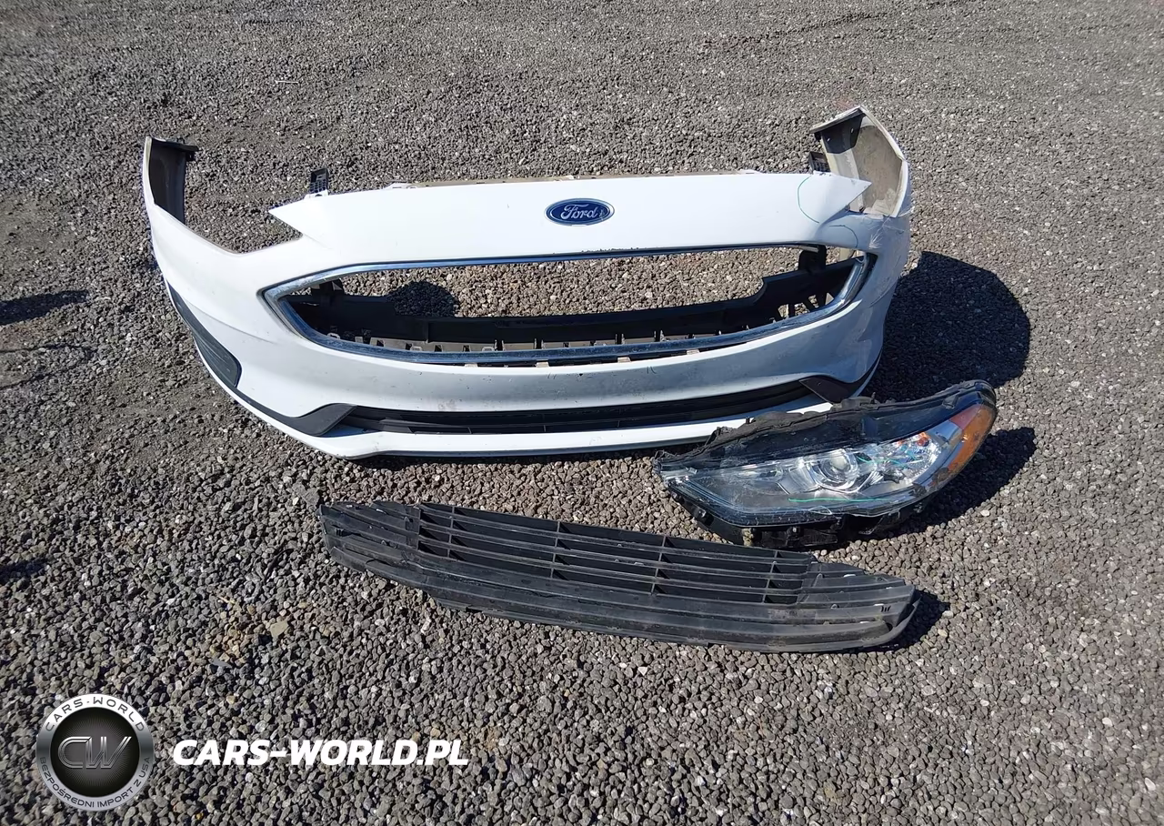 2019 Ford Fusion S VIN:3FA6P0G74KR280118 - 12