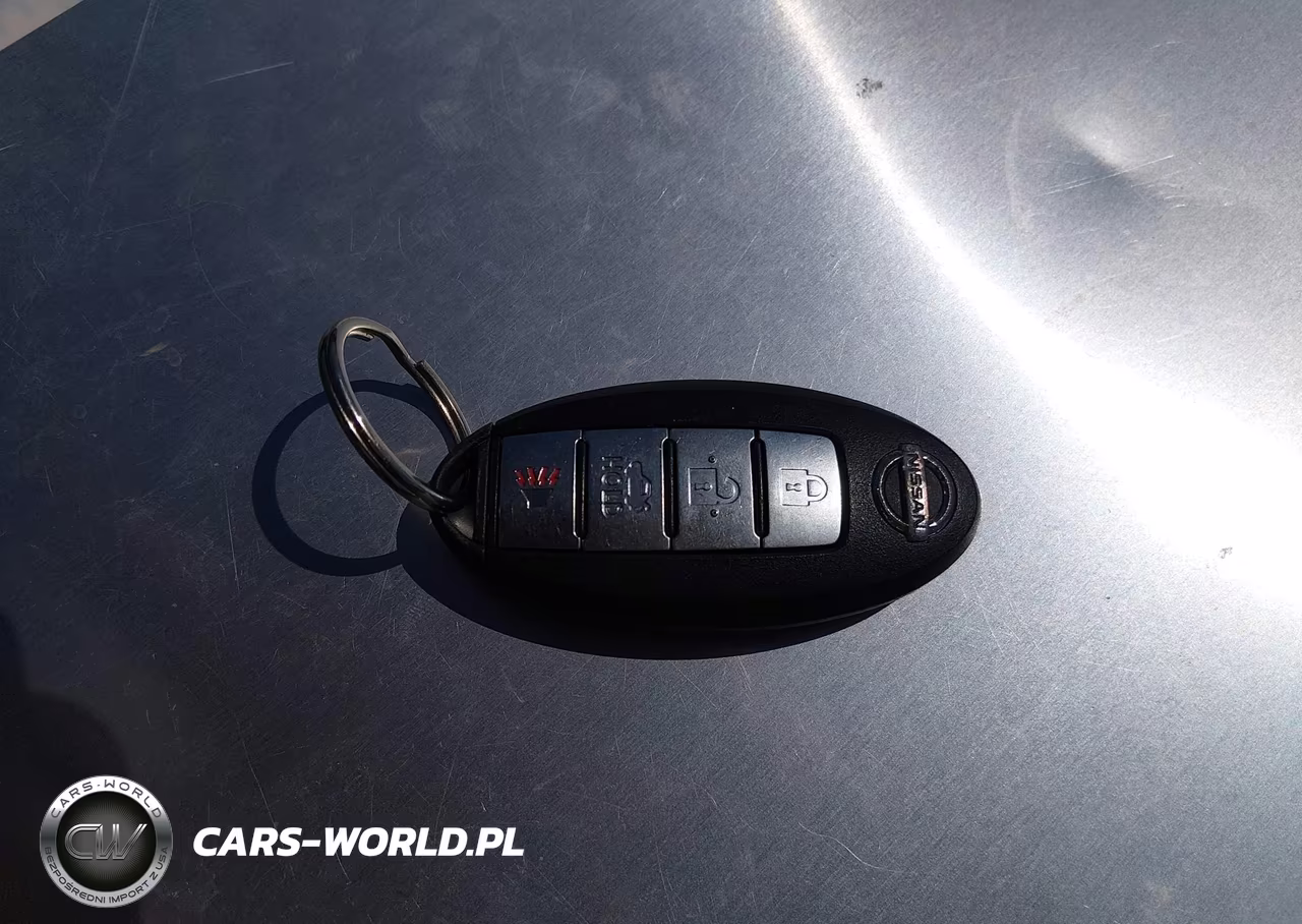 2017 Nissan Sentra Nismo VIN:3N1CB7AP6HY301923 - 11
