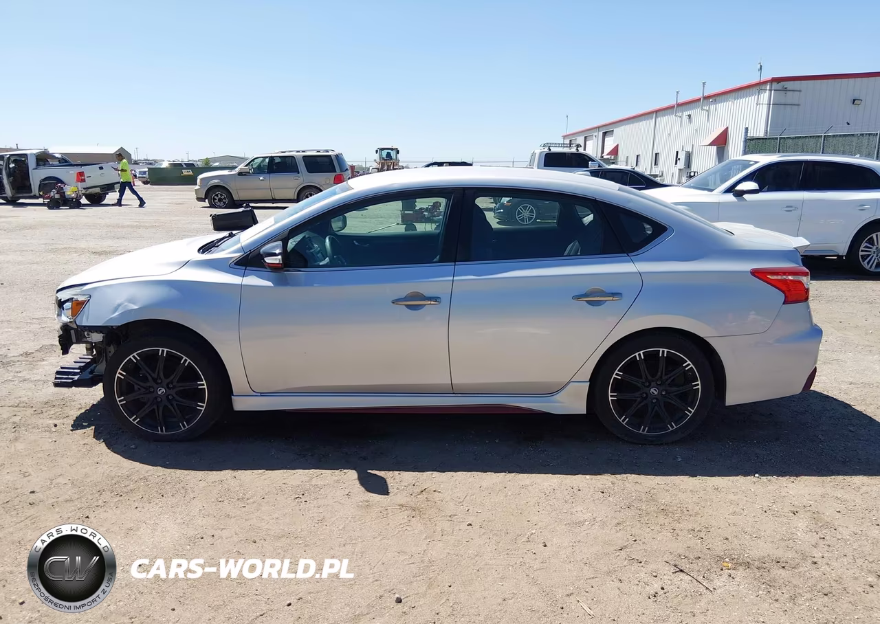 2017 Nissan Sentra Nismo VIN:3N1CB7AP6HY301923 - 15