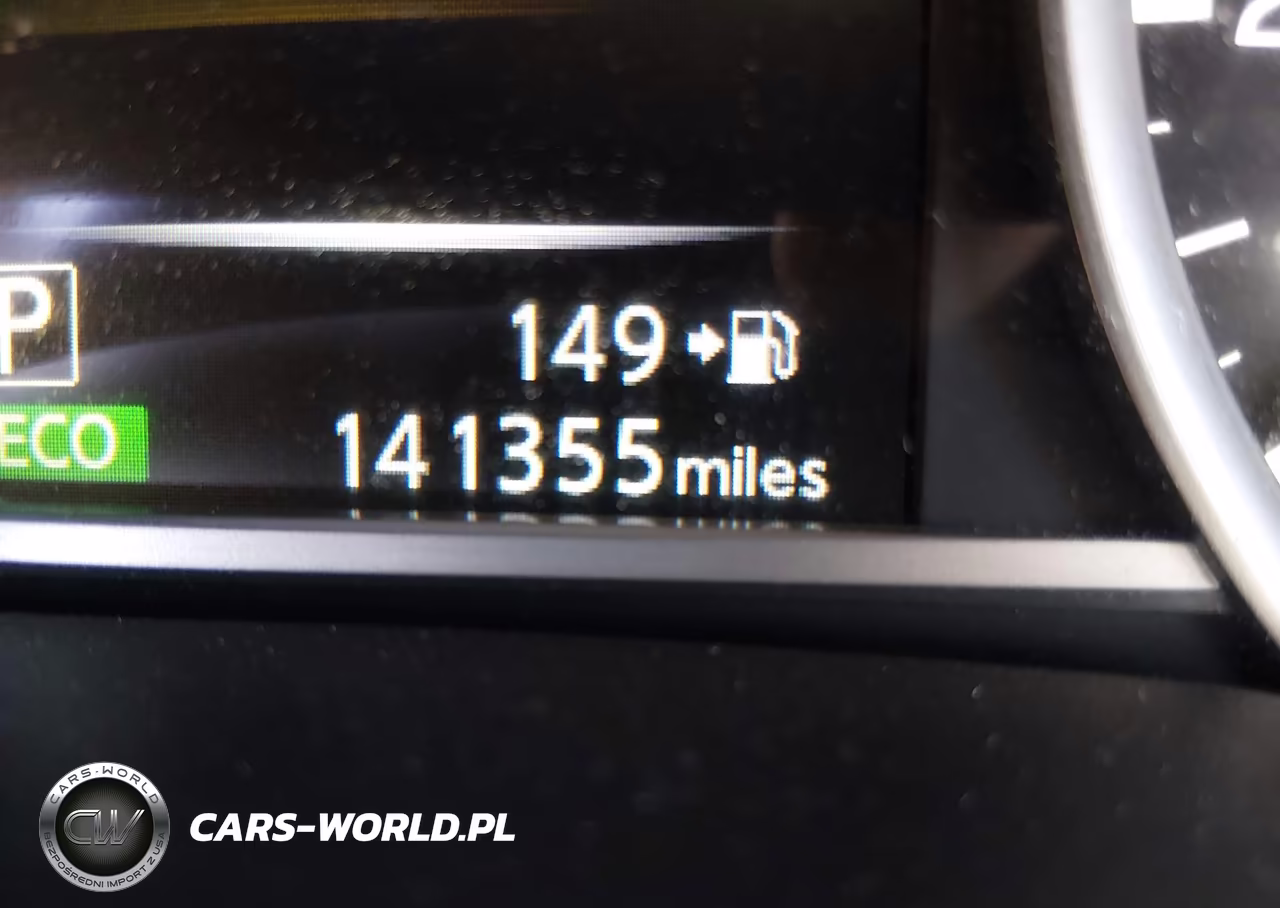 2017 Nissan Sentra Nismo VIN:3N1CB7AP6HY301923 - 16