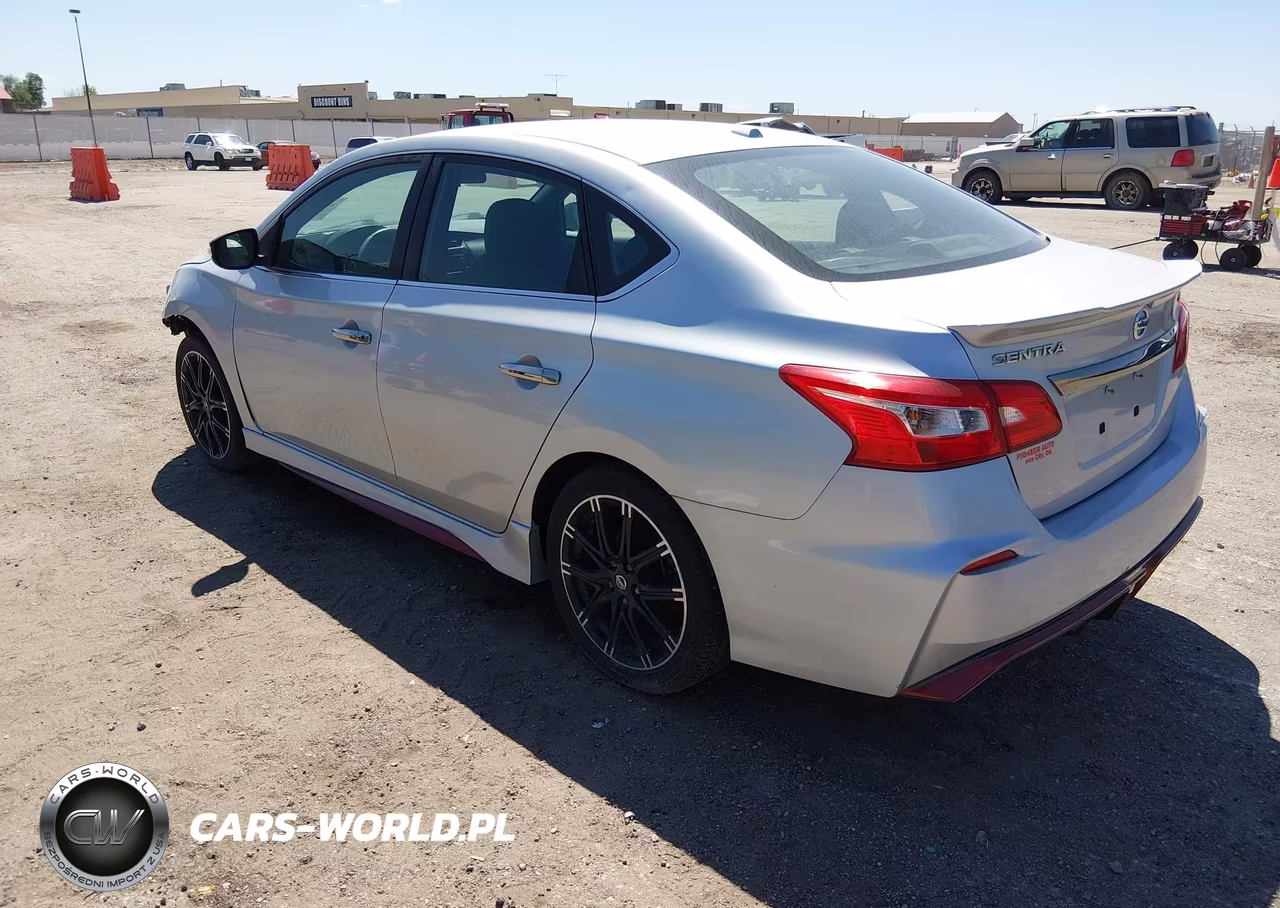 2017 Nissan Sentra Nismo VIN:3N1CB7AP6HY301923 - 3