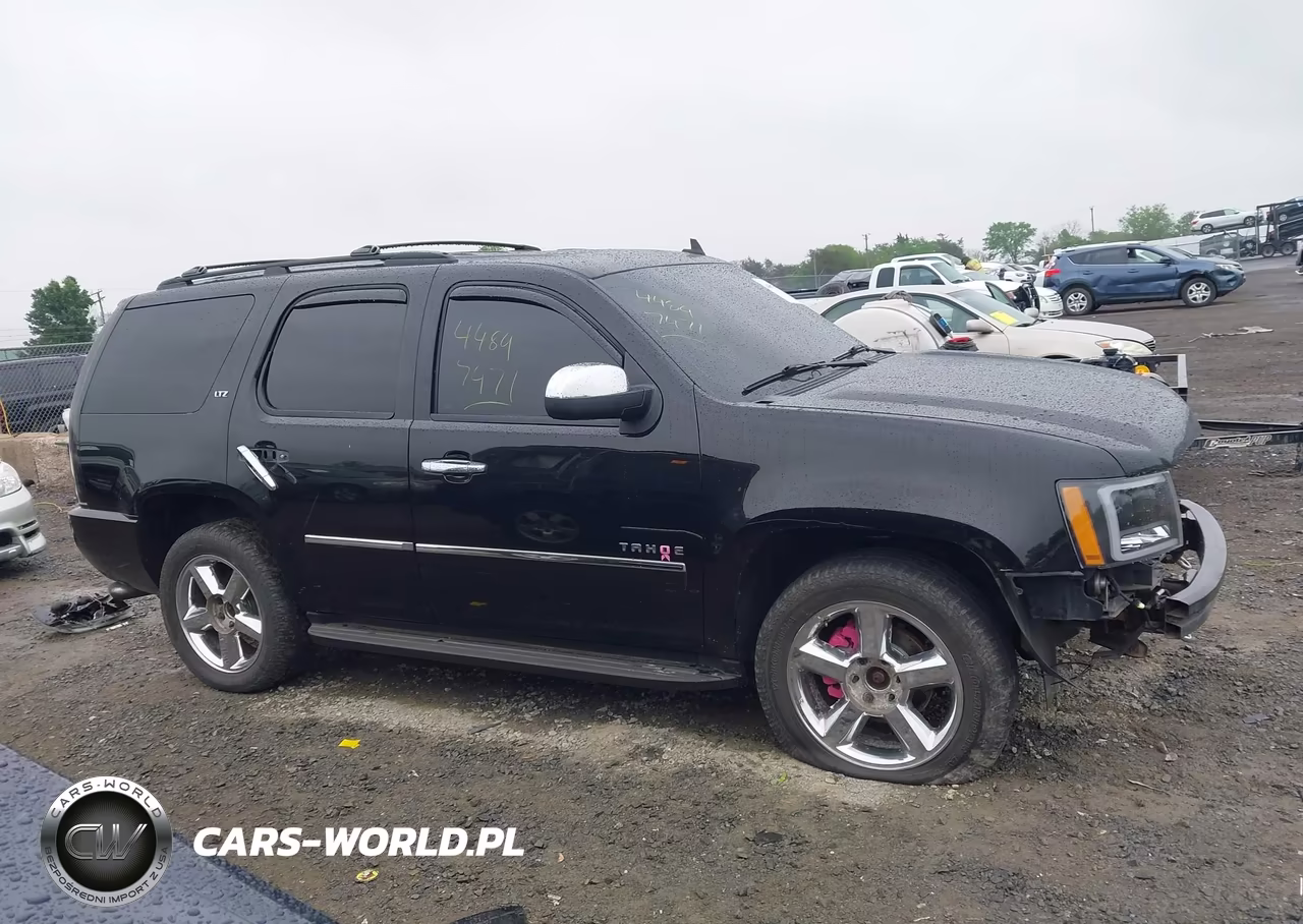 2012 Chevrolet Tahoe Ltz VIN:1GNSKCE07CR220062 - 13