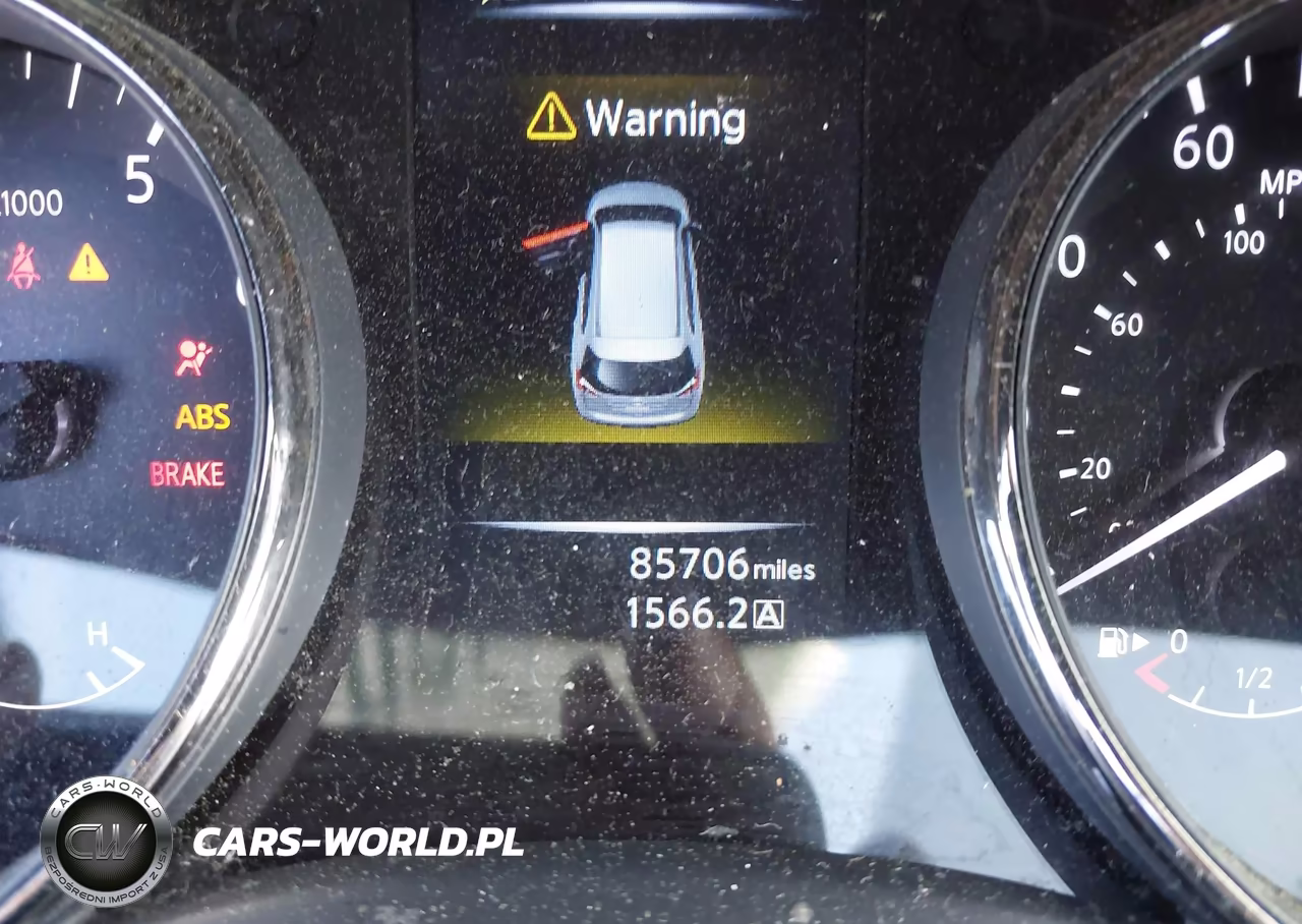 2016 Nissan Rogue S VIN:JN8AT2MTXGW010462 - 15