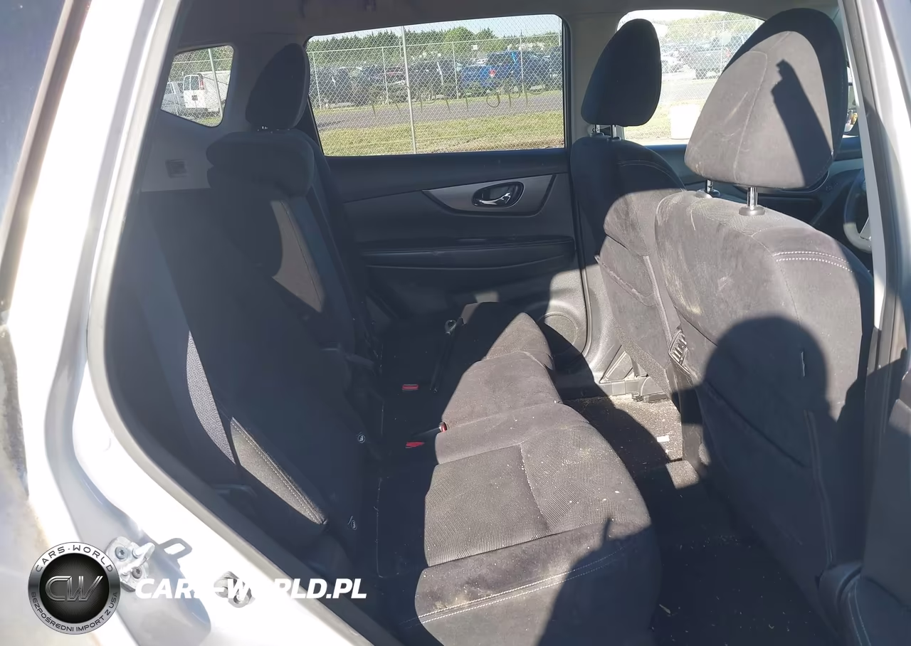 2016 Nissan Rogue S VIN:JN8AT2MTXGW010462 - 8