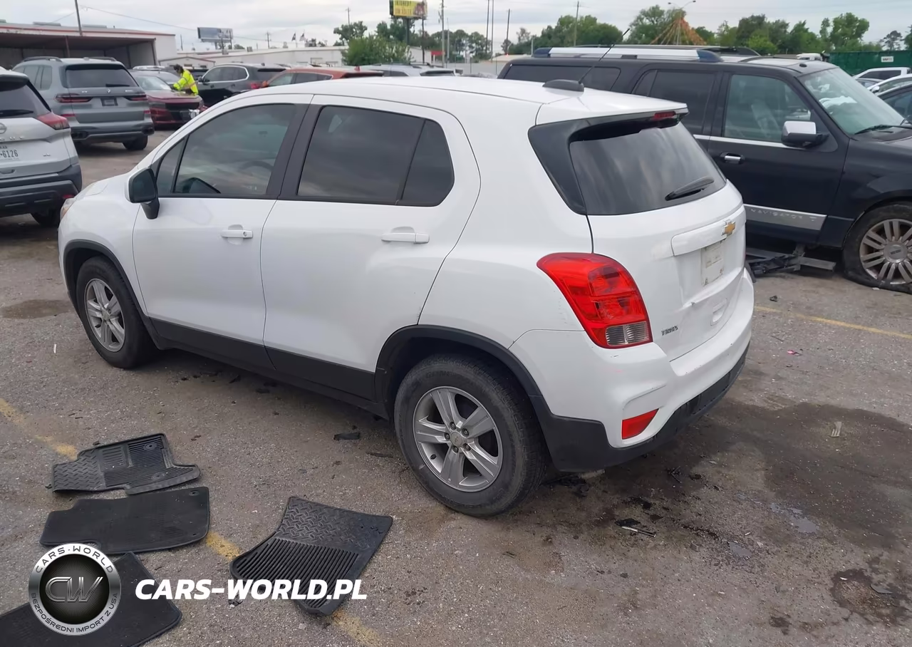 2021 Chevrolet Trax Fwd Ls VIN:KL7CJKSB4MB301186 - 3