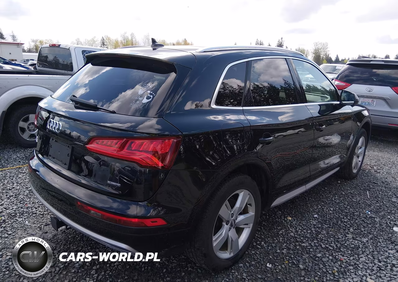 2019 Audi Q5 45 Premium VIN:WA1ANAFY9K2132524 - 4