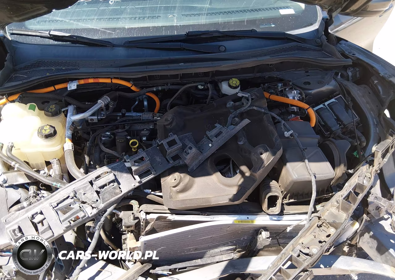 2020 Ford Escape Titanium Hybrid VIN:1FMCU0DZ5LUB12778 - 10
