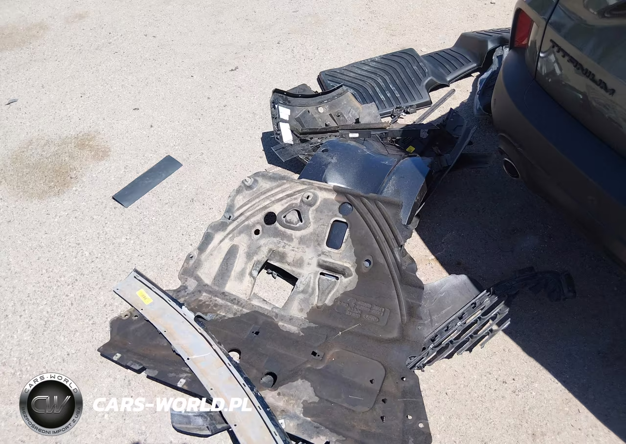 2020 Ford Escape Titanium Hybrid VIN:1FMCU0DZ5LUB12778 - 11