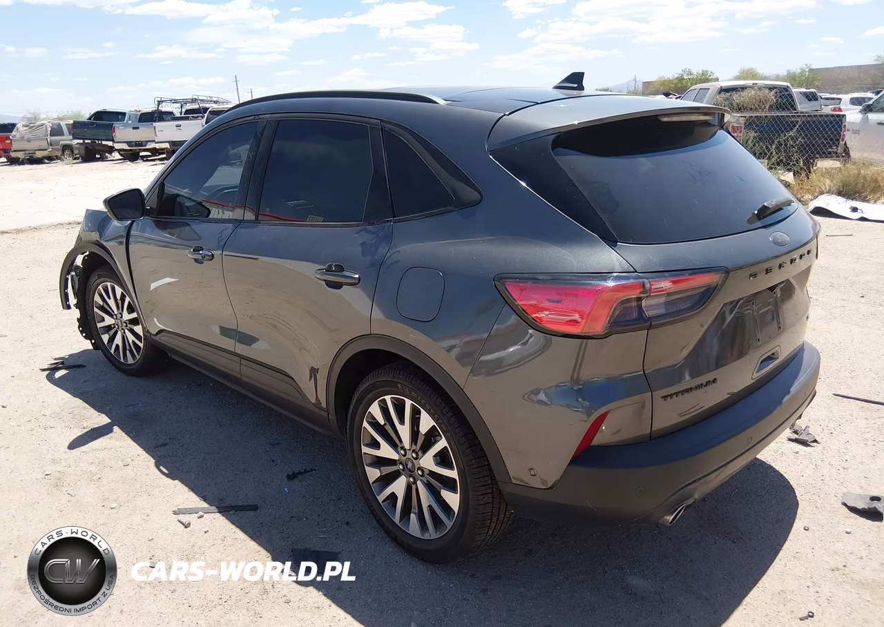 2020 Ford Escape Titanium Hybrid VIN:1FMCU0DZ5LUB12778 - 3