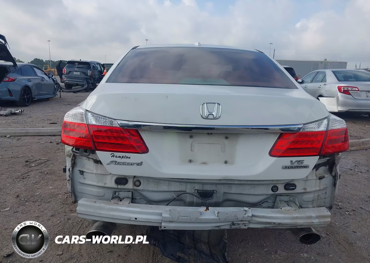 2015 Honda Accord Touring VIN:1HGCR3F92FA004078 - 17
