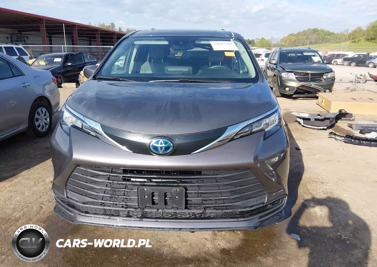 2022 Toyota Sienna Le VIN:5TDBSKFC0NS040907 - 13