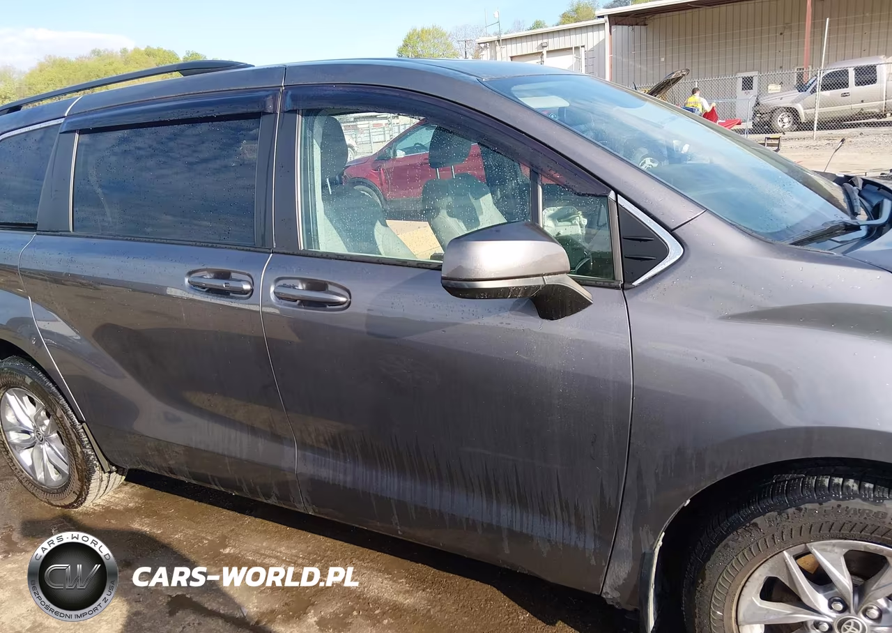 2022 Toyota Sienna Le VIN:5TDBSKFC0NS040907 - 14