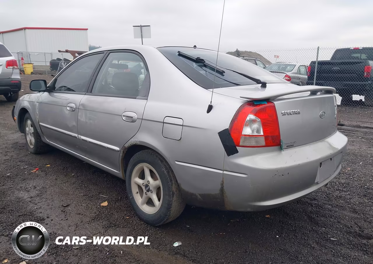 2004 Kia Spectra Gs-Gsx VIN:KNAFB161545140139 - 3