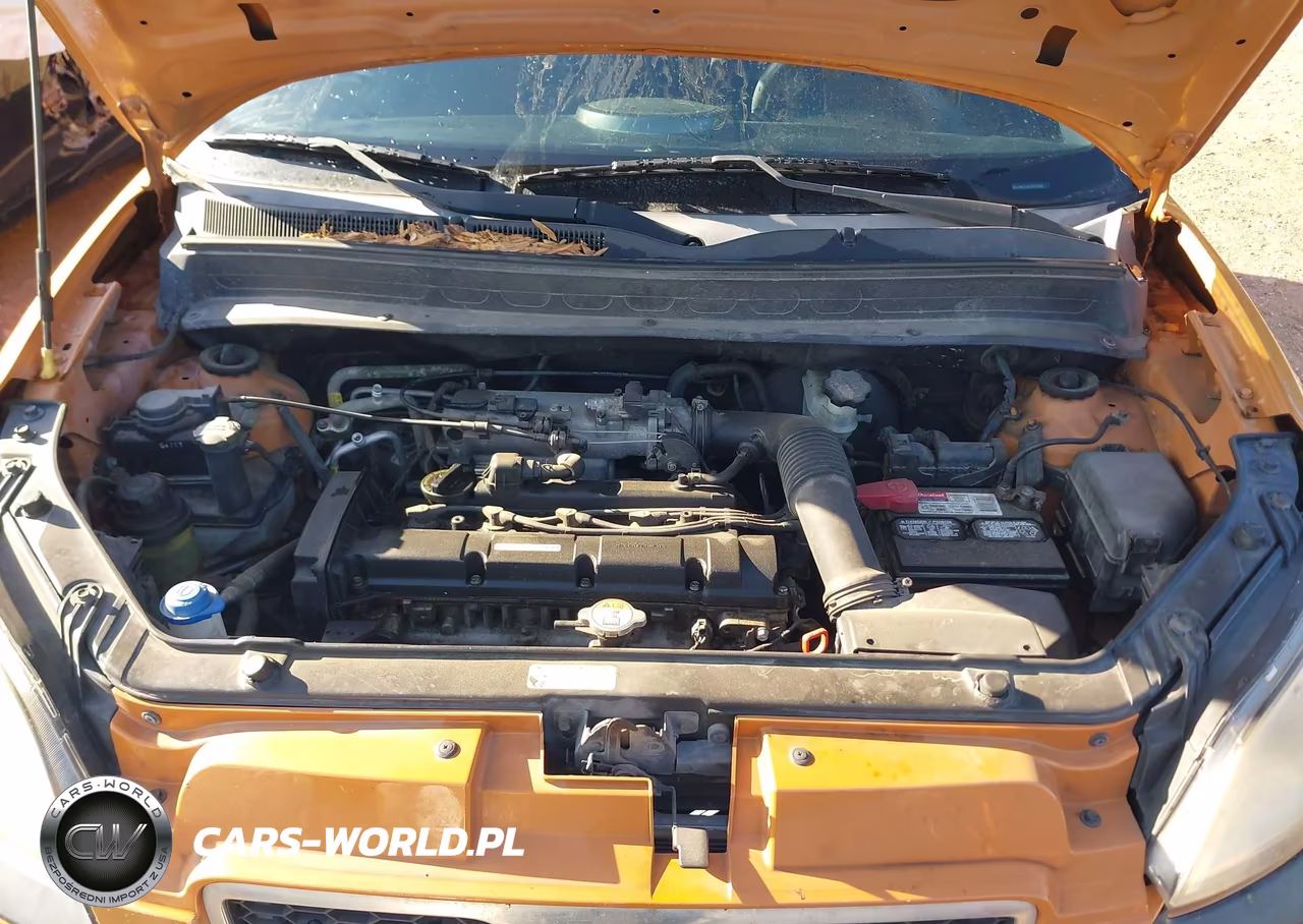 2011 Kia Soul + VIN:KNDJT2A27B7213898 - 10