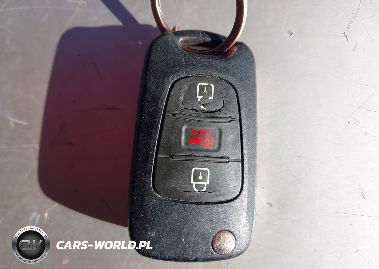 2011 Kia Soul + VIN:KNDJT2A27B7213898 - 11