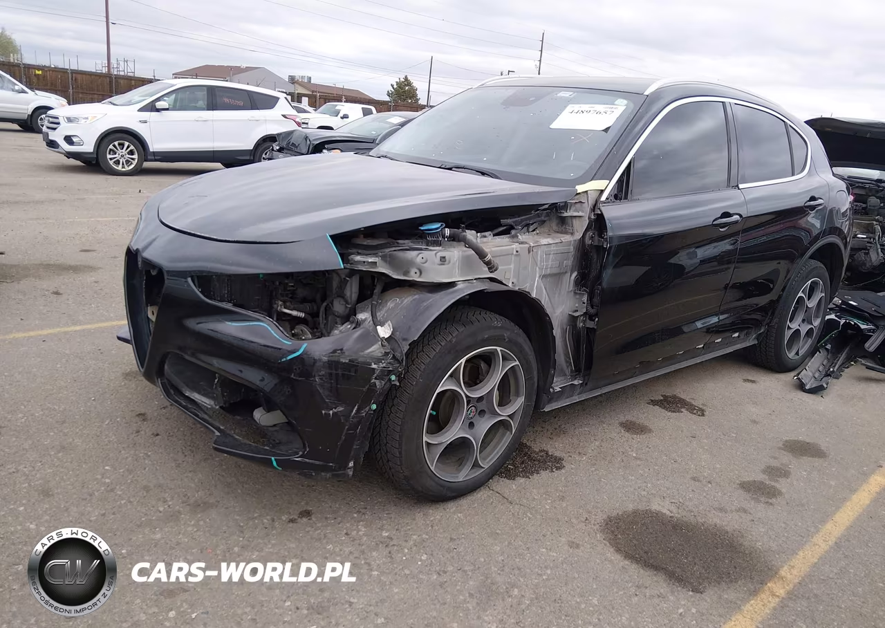 2018 Alfa Romeo Stelvio Awd VIN:ZASFAKAN7J7B59725 - 2
