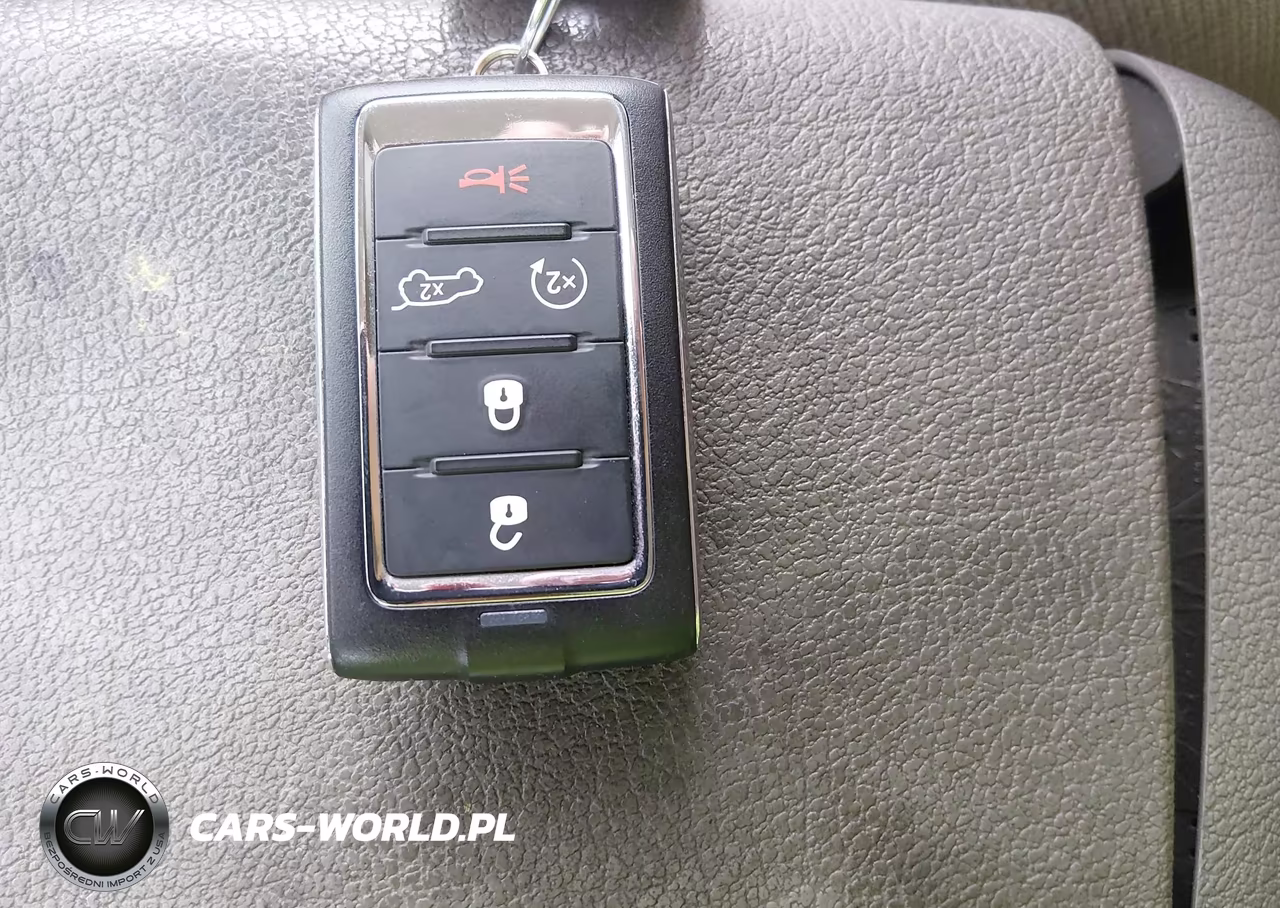 2023 Jeep Grand Cherokee L Limited 4X2 VIN:1C4RJJBG6P8723464 - 11