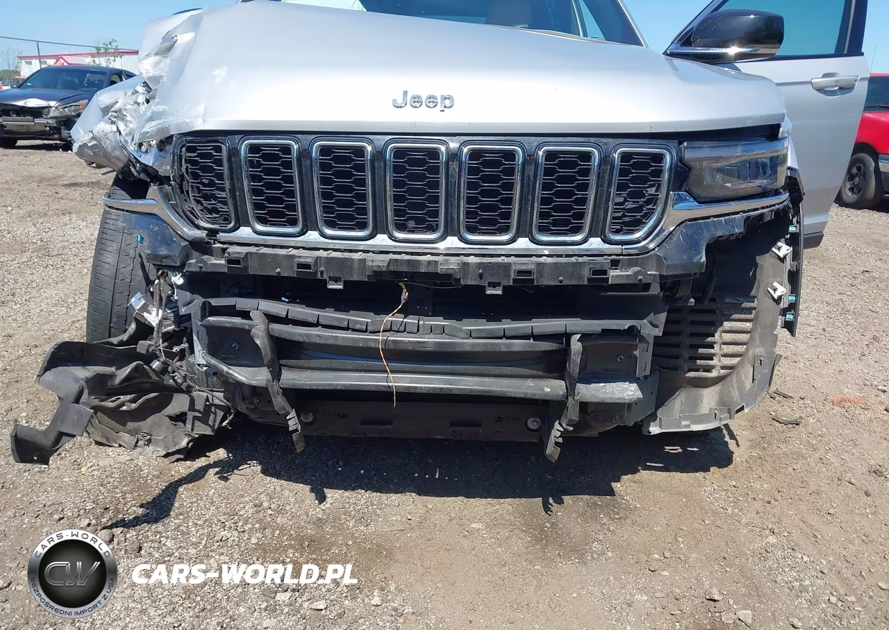 2023 Jeep Grand Cherokee L Limited 4X2 VIN:1C4RJJBG6P8723464 - 6