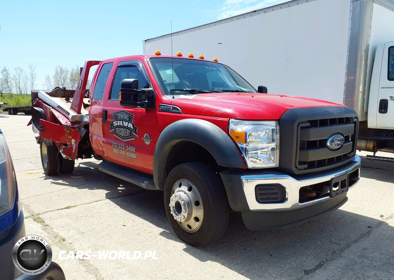 2013 Ford F-550 Chassis Xl