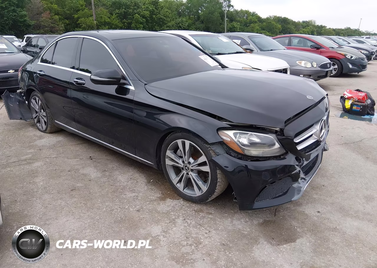 2018 Mercedes-Benz C 300